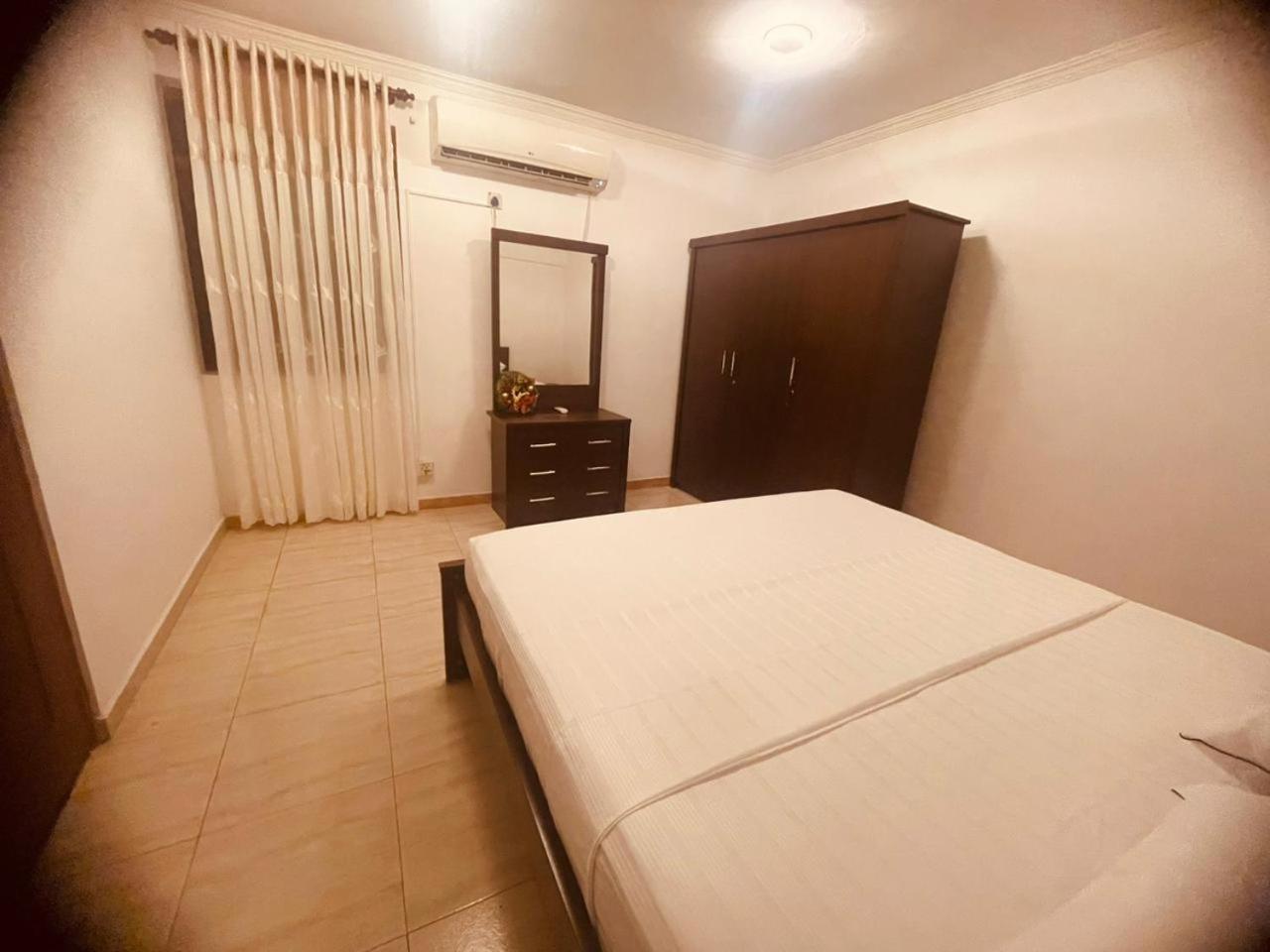Hotel Mila Boutique Airport à Seeduwa Extérieur photo